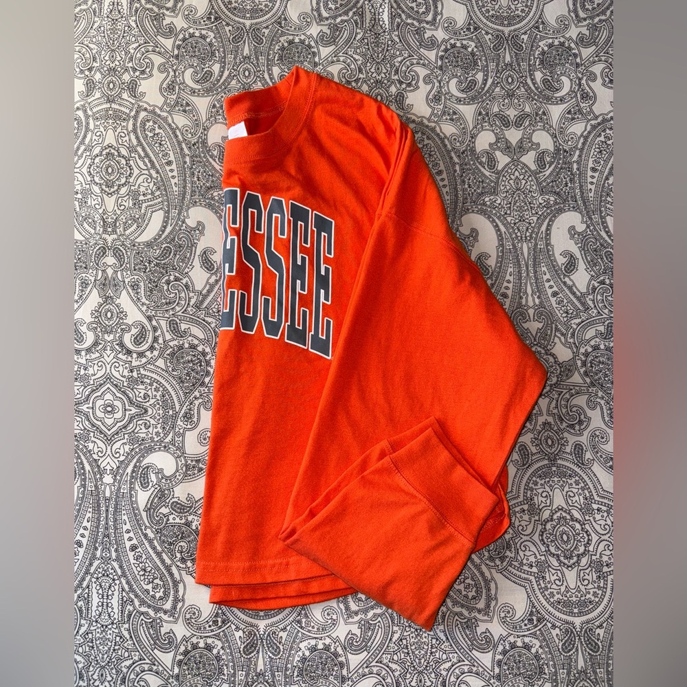 Cropped Long Sleeve Tennessee T-shirt - Picture 4 of 5